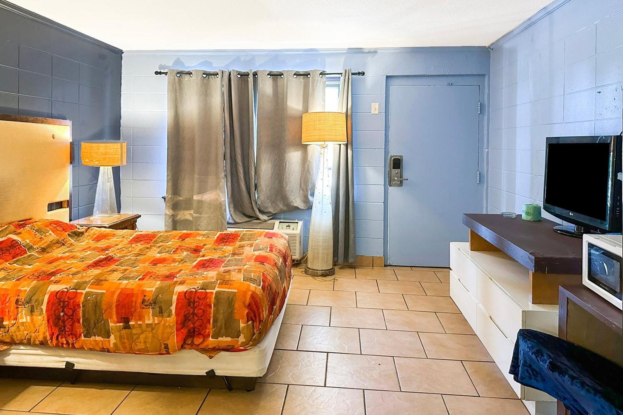 Luxury Inn By Oyo Albany Eksteriør bilde